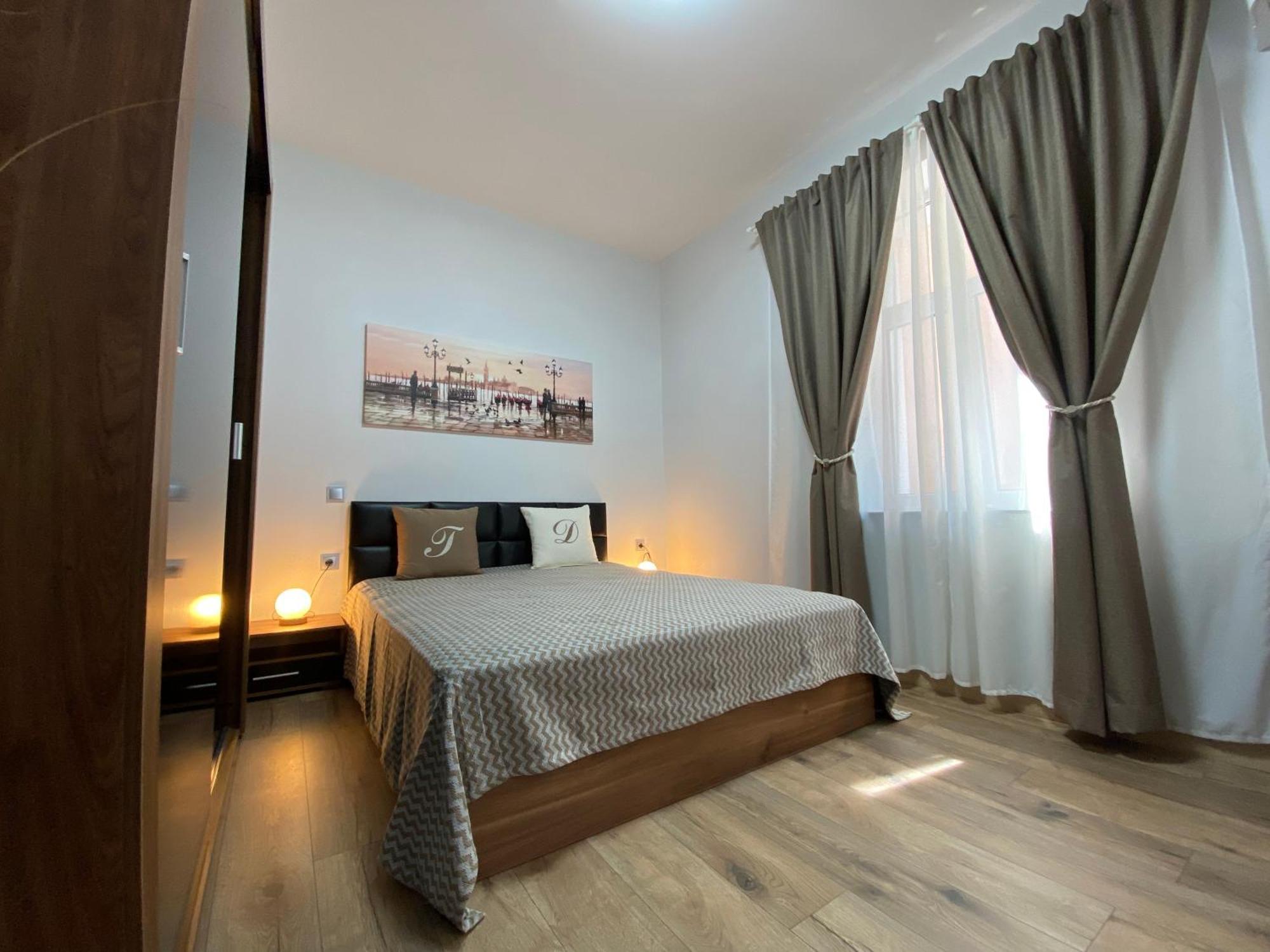 La Luna - High-End 2Bd Flat In The Top Centre By Flat Mаnager Sofía Exterior foto